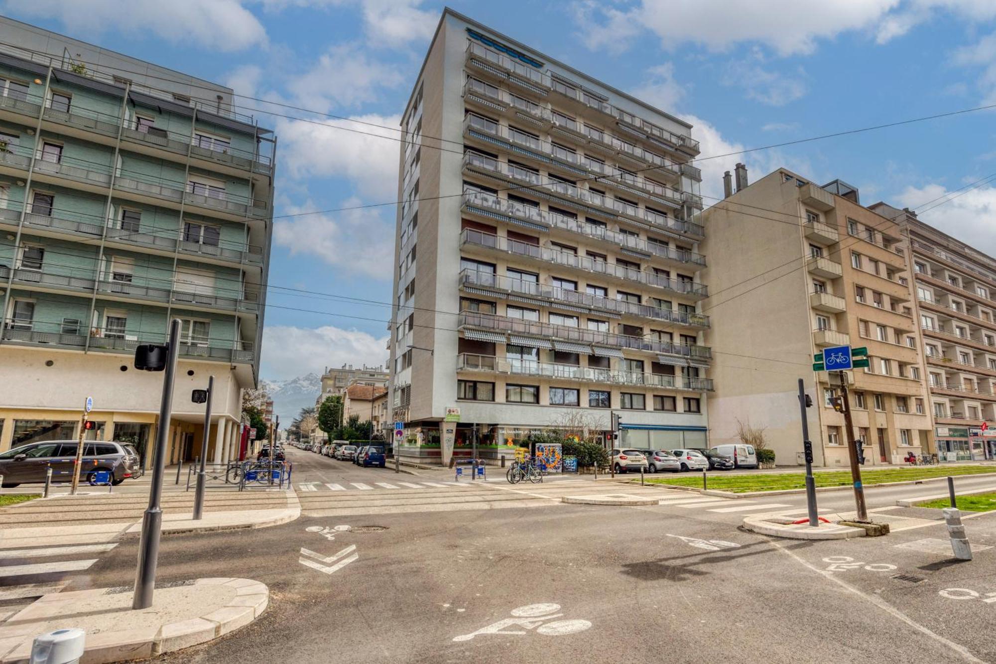 Chez Flo Daire Grenoble Dış mekan fotoğraf